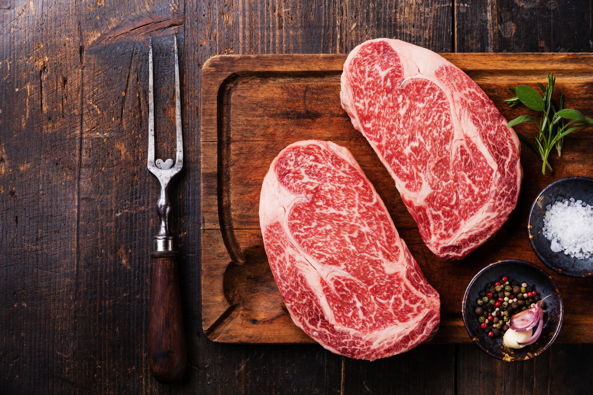 Blue steak preparation