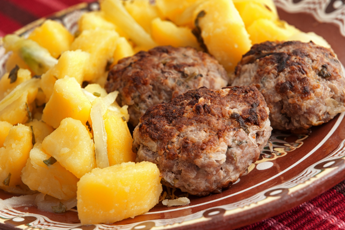 Hamburger Mushroom Bake - Sizzling from the oven