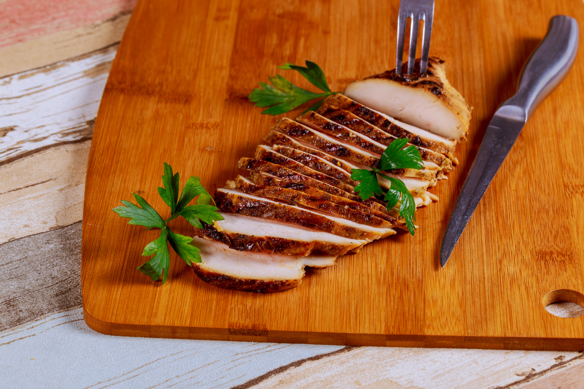 Stir-Fried Thin Sliced Chicken Breast with Vegetables